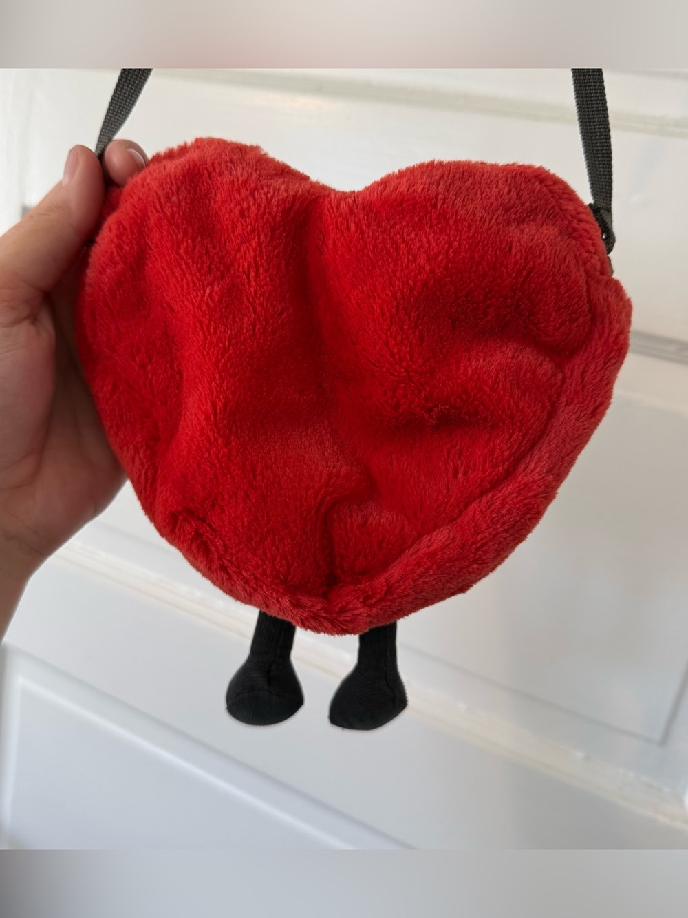 Jellycat Amuseables Red Heart Plush Crossbody Bag - Picture 5 of 6